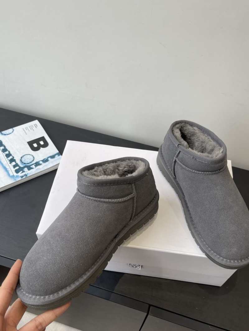 L0ew* boots